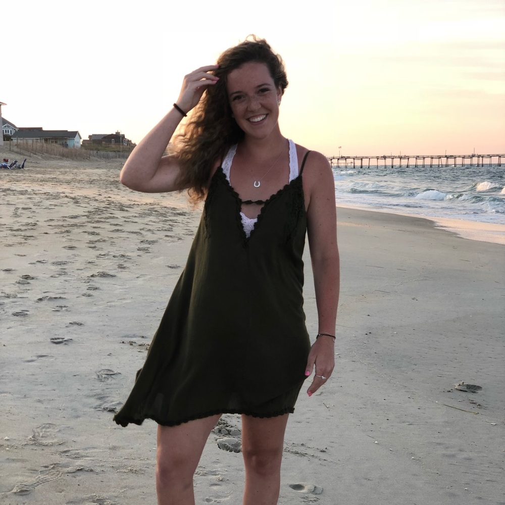 Meet your Posher, Abigail